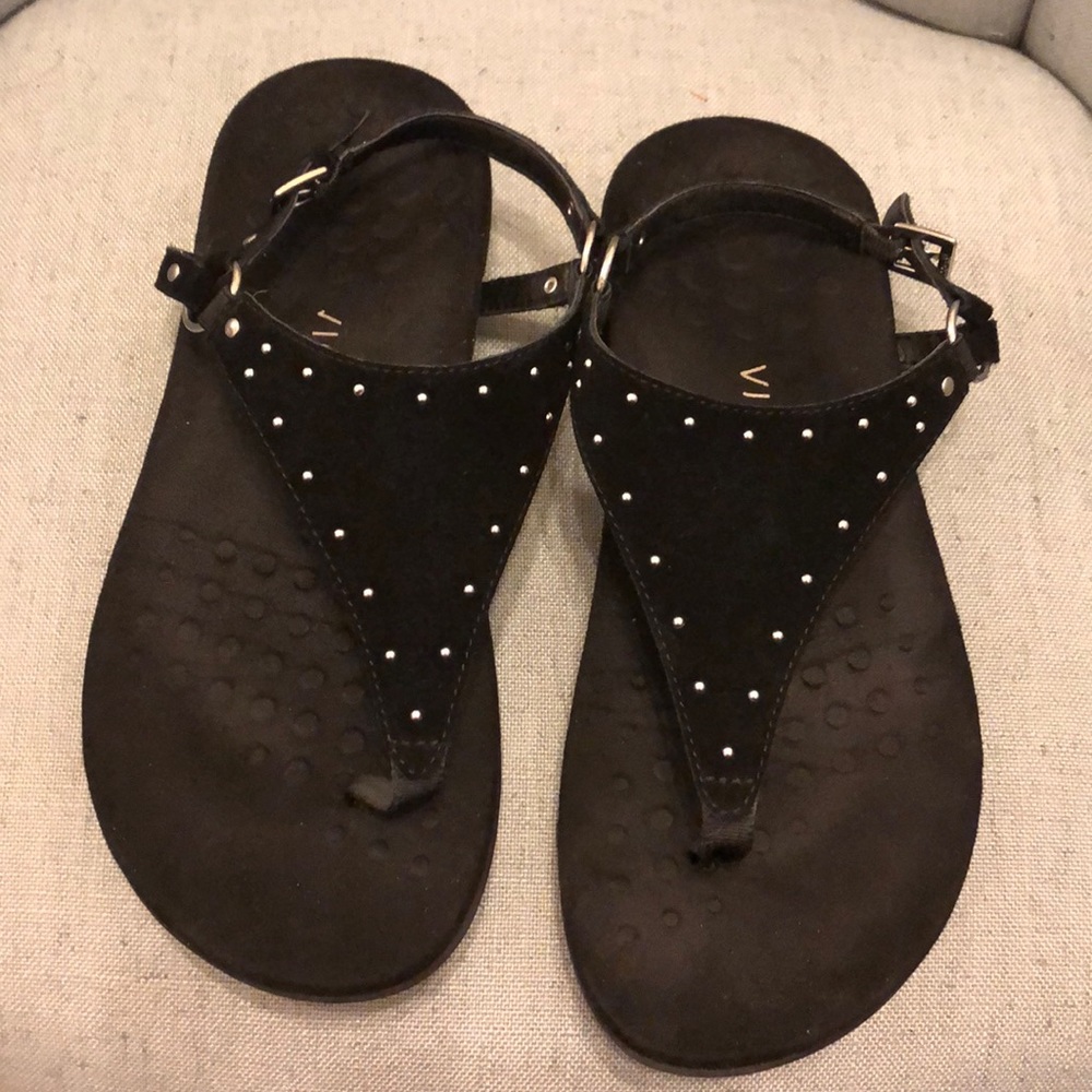 Vionic sandals size 9 M